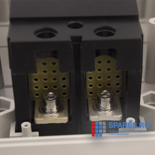 Автоматический выключатель постоянного тока ZJBeny BDM-250 в защитном кожухе IP65 (BDM-250C)